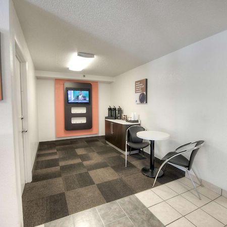 Motel 6-Branford, Ct - New Haven Eksteriør bilde