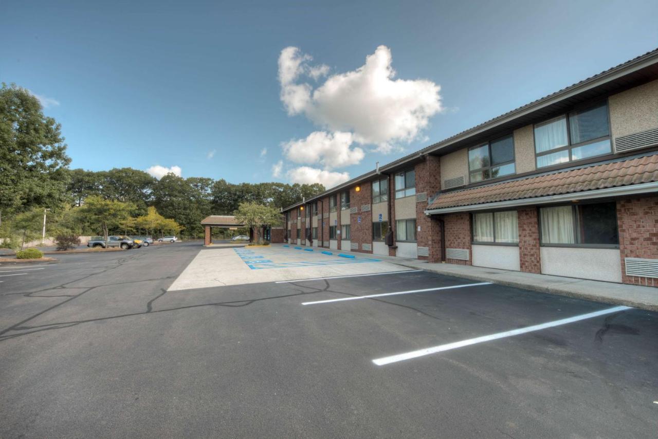 Motel 6-Branford, Ct - New Haven Eksteriør bilde