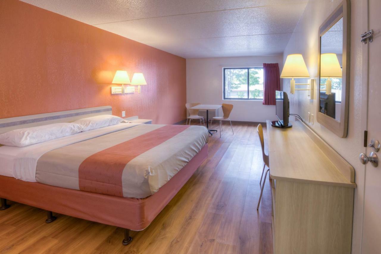 Motel 6-Branford, Ct - New Haven Eksteriør bilde